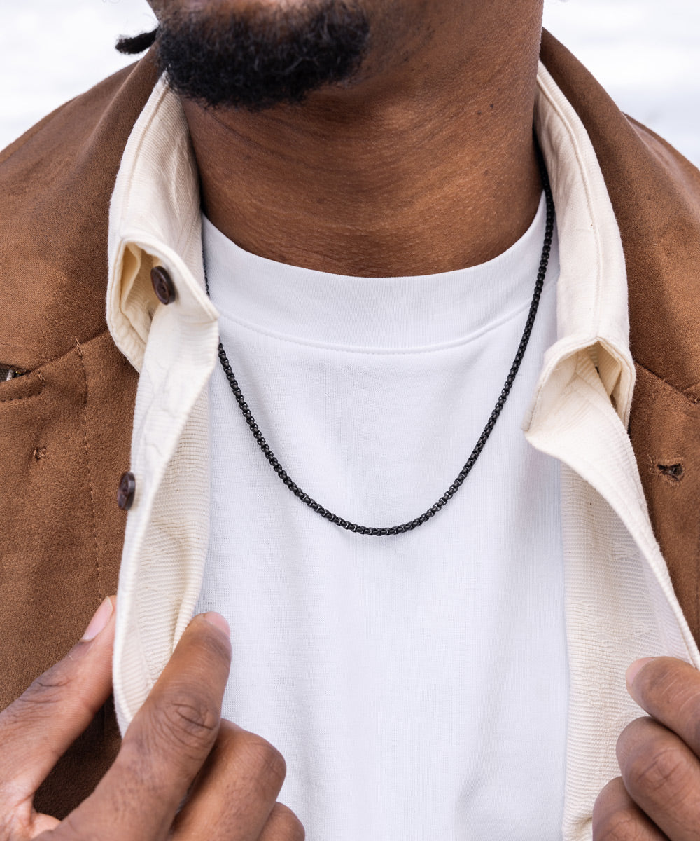 Boxchain Necklace | Black
