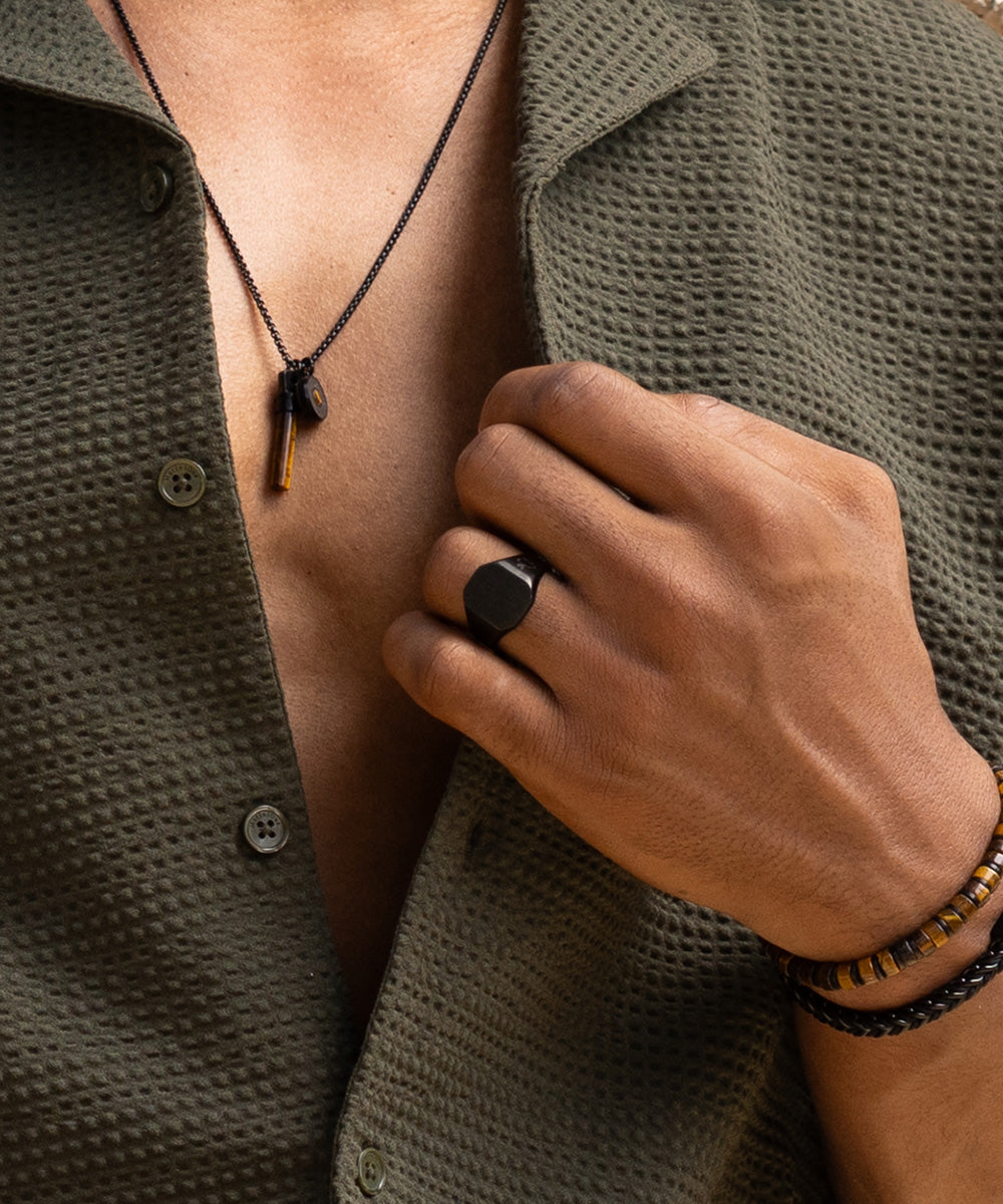 Signet Ring 16mm Classic Black  | Black