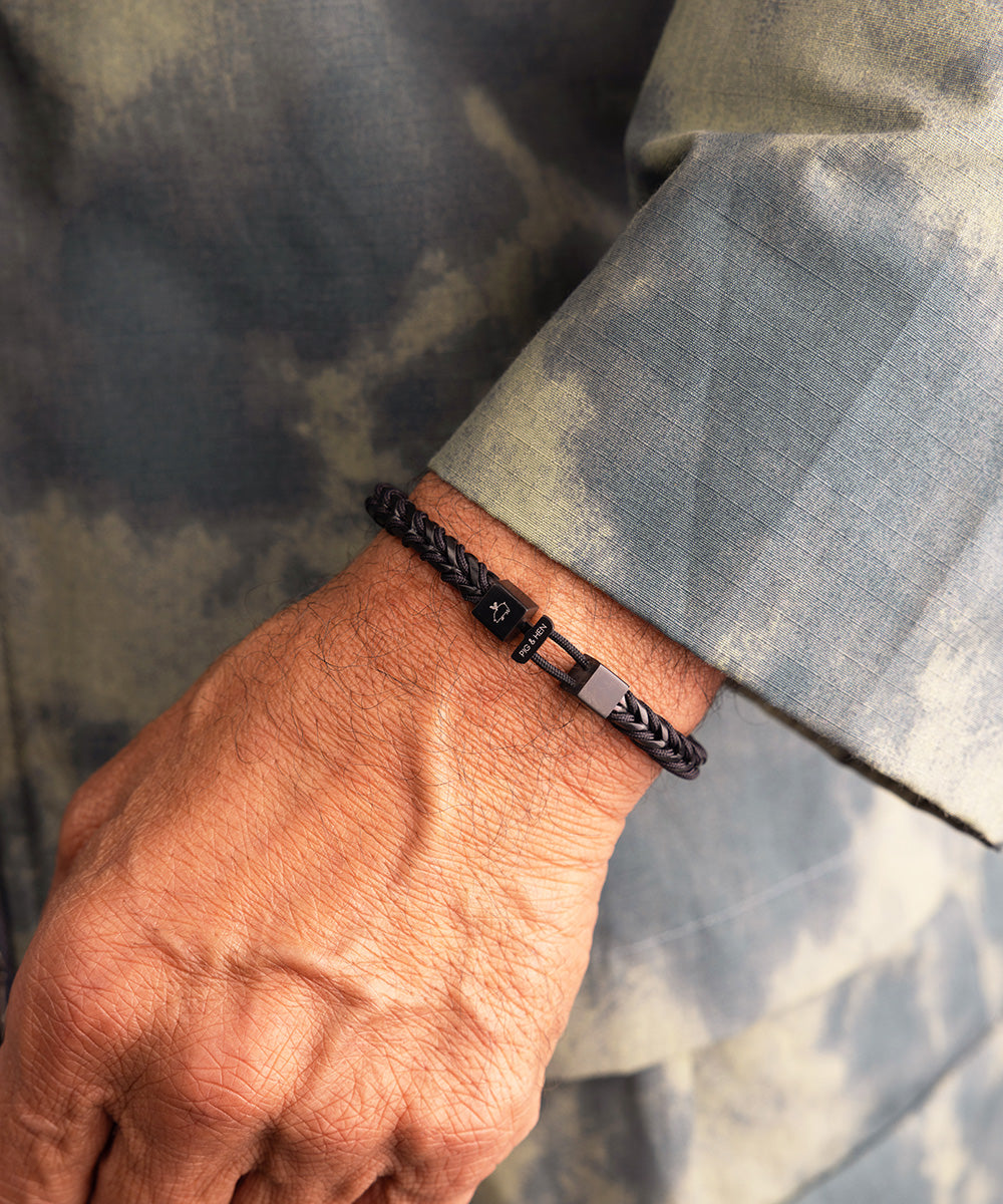 アクセサリー PIG & HEN Catena Foxtail Army S/M Catena Foxtail Black | Black – Pig & Hen